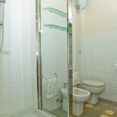 Cascina Vecchia Alpacas Bed & Breakfast *